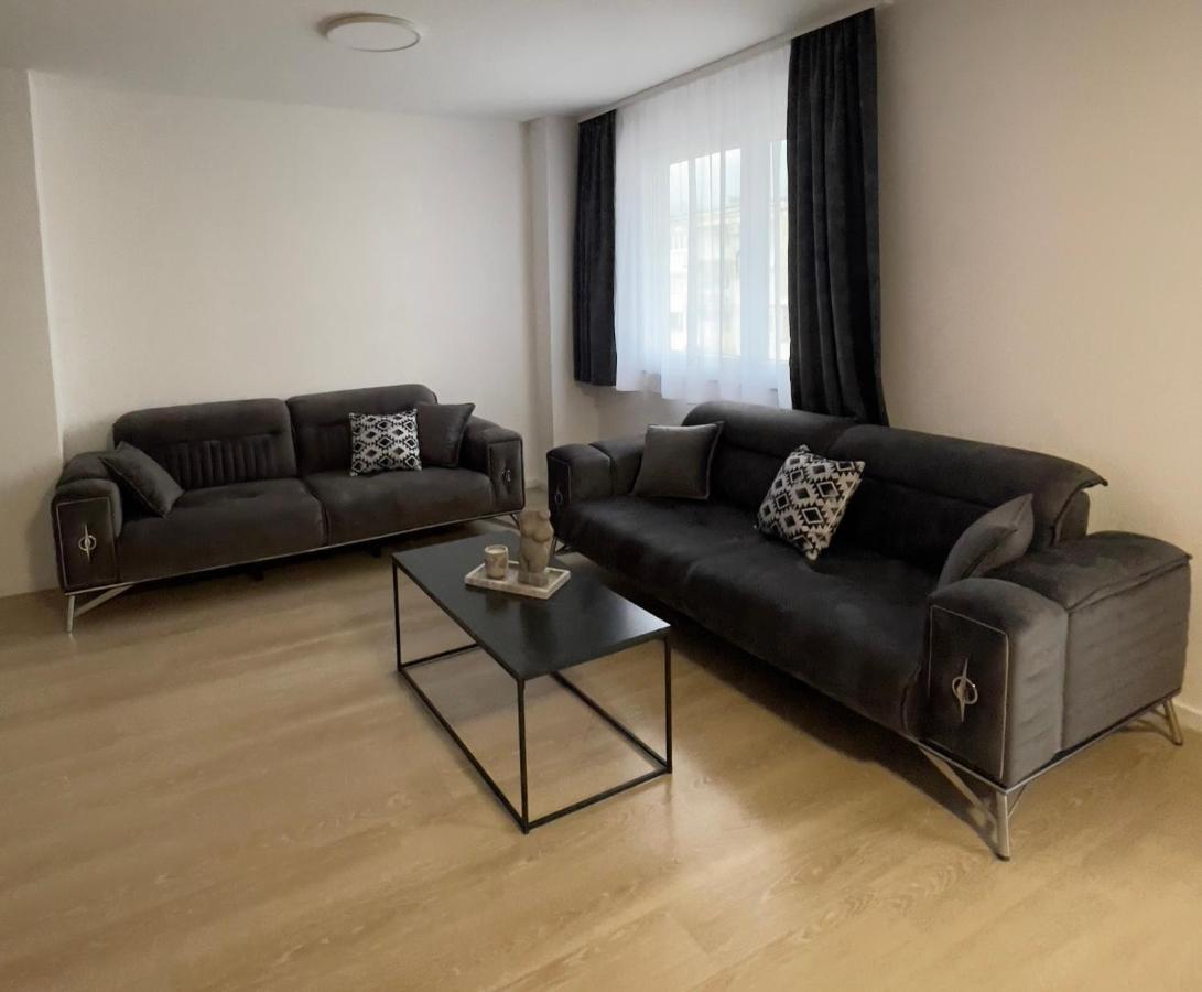 Apartman Lux Daire Zepce Dış mekan fotoğraf